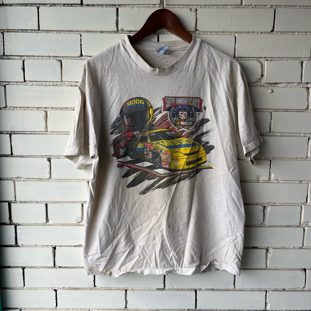 Vintage Racing Graphic T-Shirt